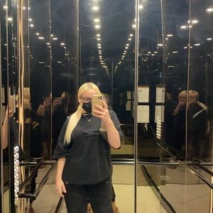 Meet your Posher, Tayla